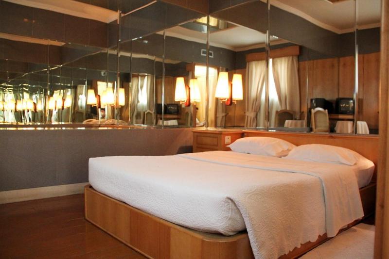ポルト Portucalense Bed & Breakfast 部屋 写真